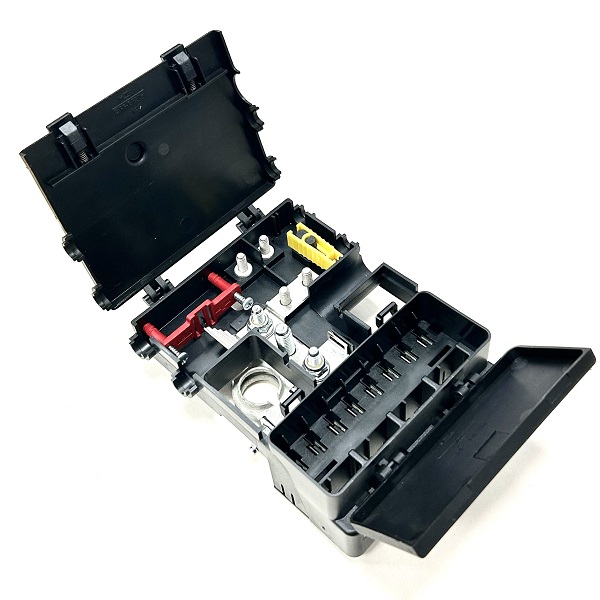 (image for) Universal On-Terminal Battery Power Distribution Fuse Box